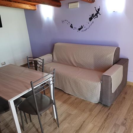 Villa Sole - Finaiti - Appartamento Per Turisti Floridia Extérieur photo
