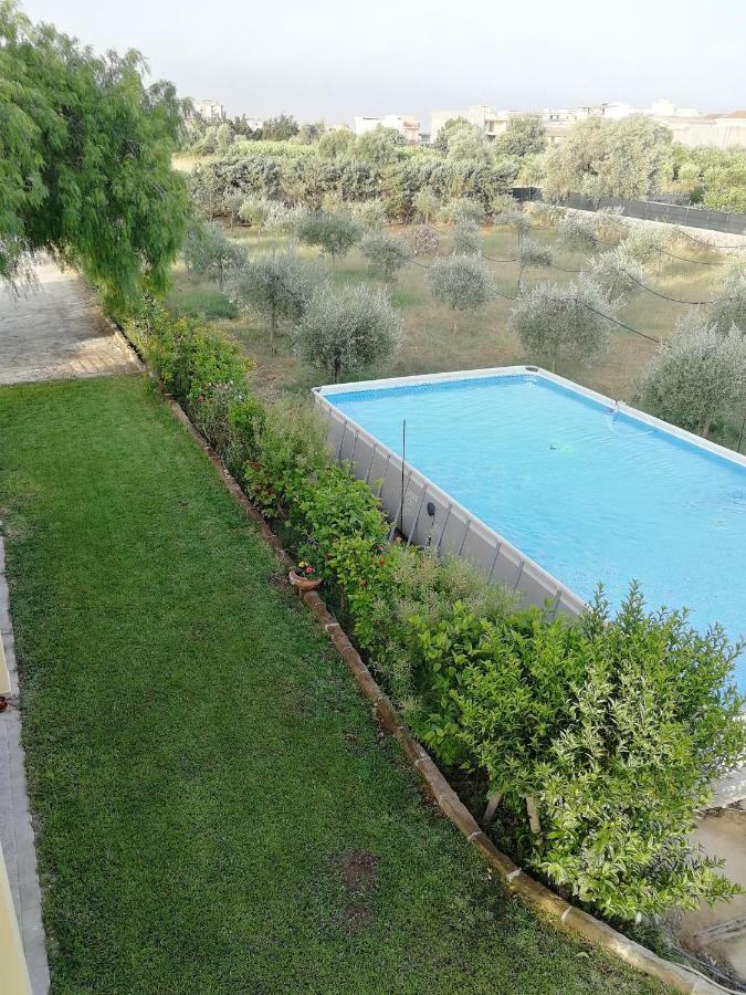 Villa Sole - Finaiti - Appartamento Per Turisti Floridia Extérieur photo