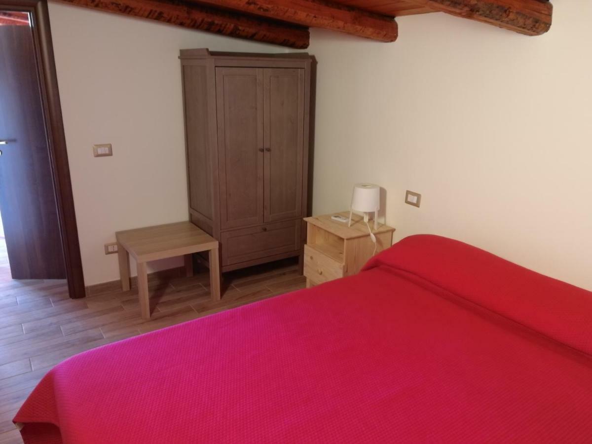 Villa Sole - Finaiti - Appartamento Per Turisti Floridia Extérieur photo
